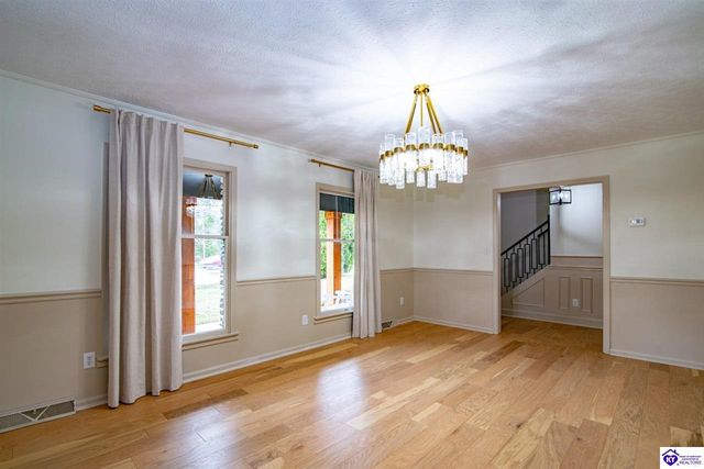 1165 N Logsdon Parkway, Radcliff, KY 40160