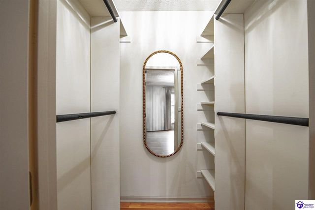 1165 N Logsdon Parkway, Radcliff, KY 40160