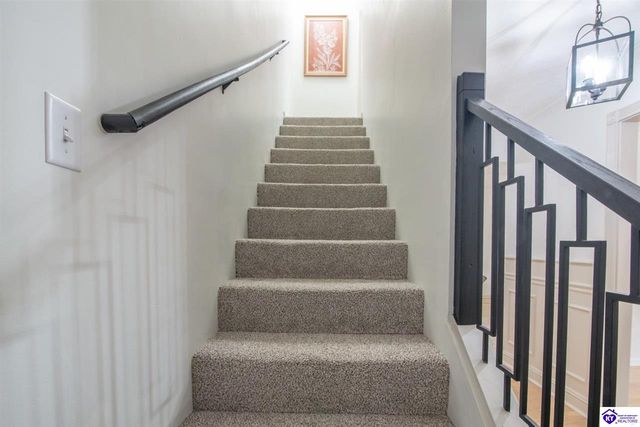 1165 N Logsdon Parkway, Radcliff, KY 40160