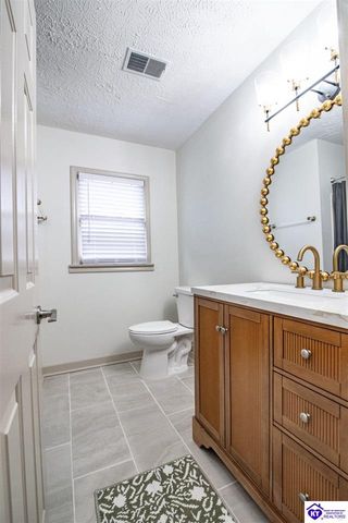 1165 N Logsdon Parkway, Radcliff, KY 40160