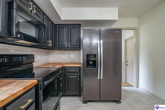 1165 N Logsdon Parkway, Radcliff, KY 40160