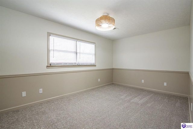 1165 N Logsdon Parkway, Radcliff, KY 40160