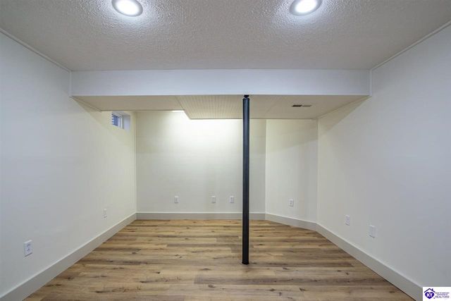 1165 N Logsdon Parkway, Radcliff, KY 40160