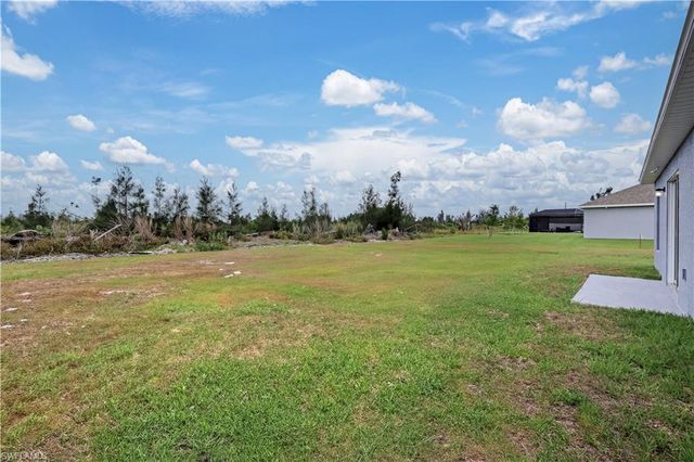 2210 SW 4th ST, Cape Coral, FL 33991