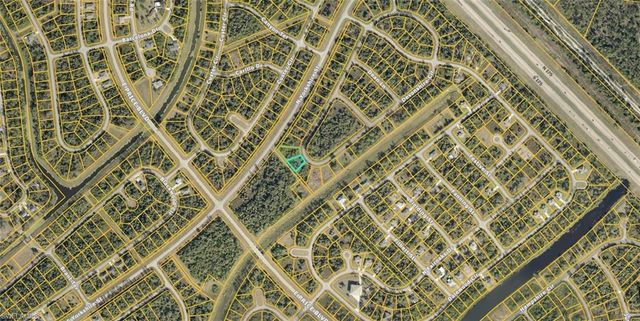 1131209841 & 1131209842 Devonshire CIR, North Port, FL 34288
