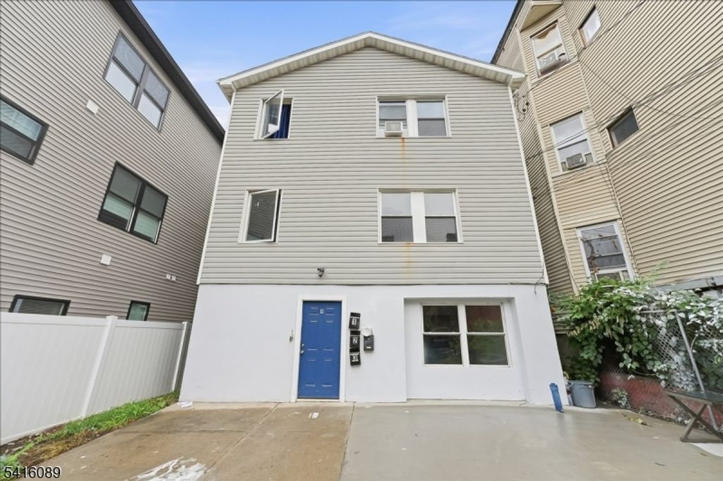9 Godwin Ave, Paterson City, NJ 07501 — exterior