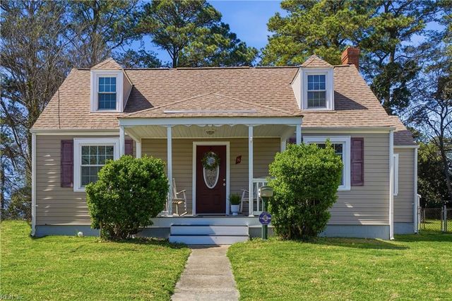 8 Montgomery ST, Portsmouth, VA 23707