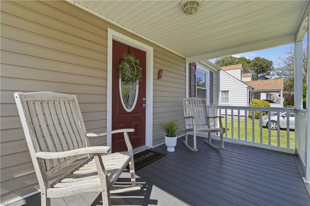 8 Montgomery ST, Portsmouth, VA 23707