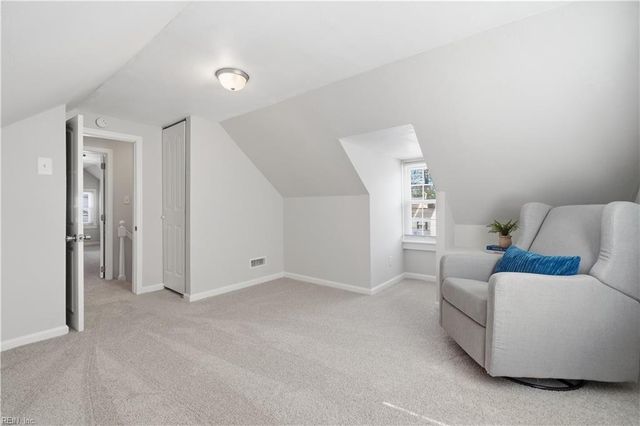 8 Montgomery ST, Portsmouth, VA 23707