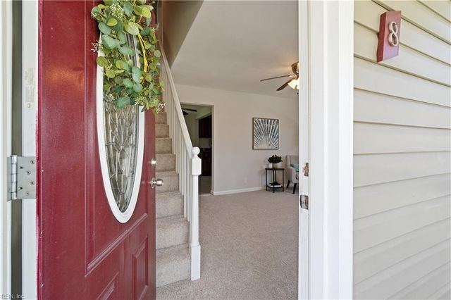 8 Montgomery ST, Portsmouth, VA 23707