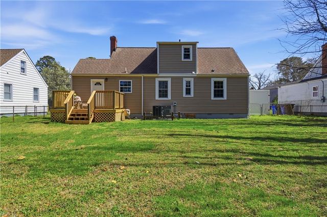 8 Montgomery ST, Portsmouth, VA 23707