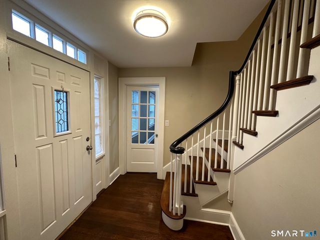 70 Hawthorne Street, Bridgeport, CT 06610