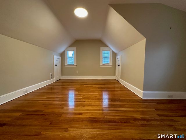 70 Hawthorne Street, Bridgeport, CT 06610
