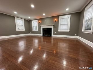 70 Hawthorne Street, Bridgeport, CT 06610