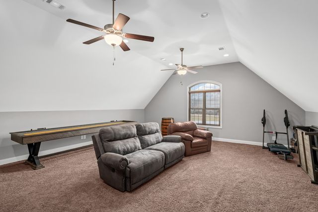 1102 Secretariat Dr, Mount Juliet, TN 37122