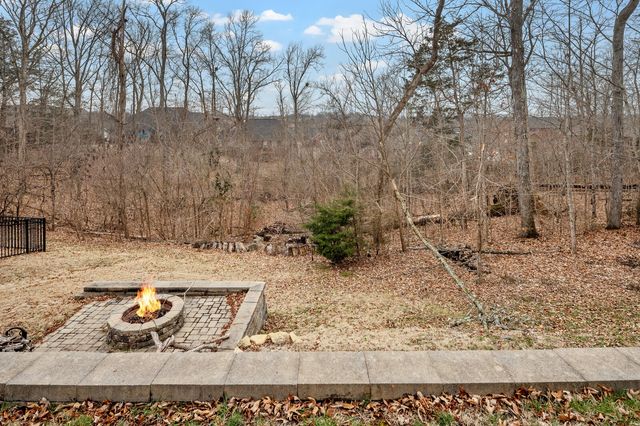 1102 Secretariat Dr, Mount Juliet, TN 37122