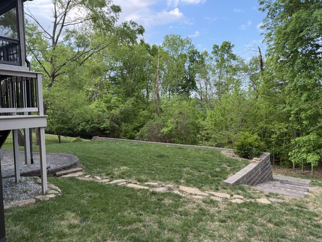 1102 Secretariat Dr, Mount Juliet, TN 37122