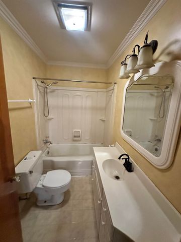 413 Linden Circle, Huntington, WV 25705