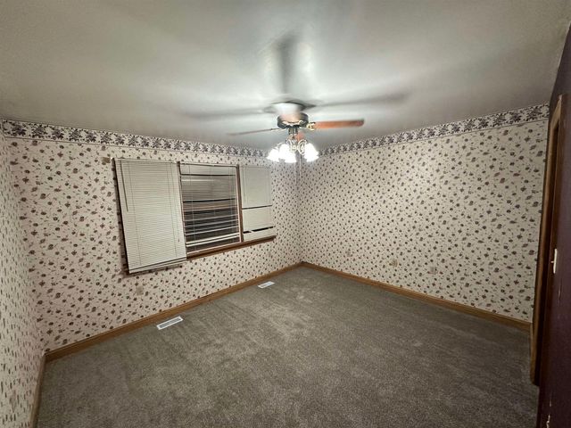 413 Linden Circle, Huntington, WV 25705