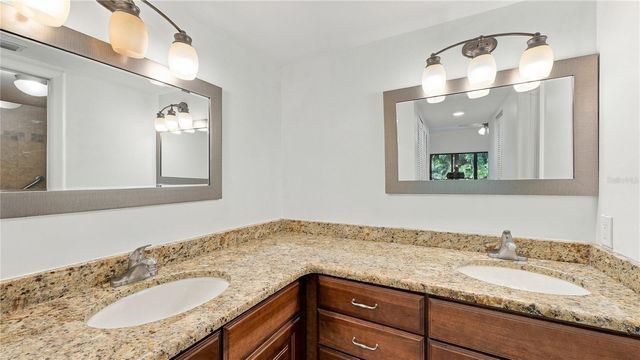 4802 KESTRAL PARK CIRCLE 22, Sarasota, FL 34231