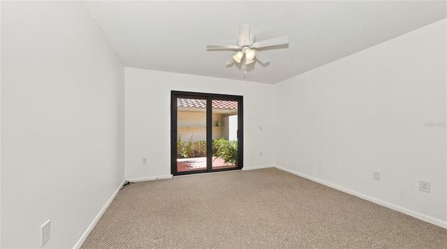 4802 KESTRAL PARK CIRCLE 22, Sarasota, FL 34231