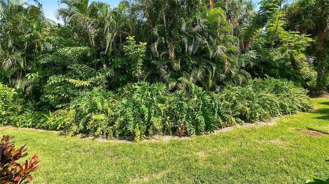4802 KESTRAL PARK CIRCLE 22, Sarasota, FL 34231