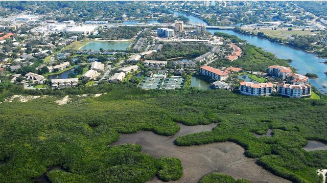 4802 KESTRAL PARK CIRCLE 22, Sarasota, FL 34231