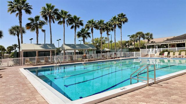 4802 KESTRAL PARK CIRCLE 22, Sarasota, FL 34231