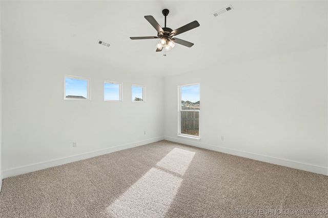 2104 E 128th Place S, Jenks, OK 74037