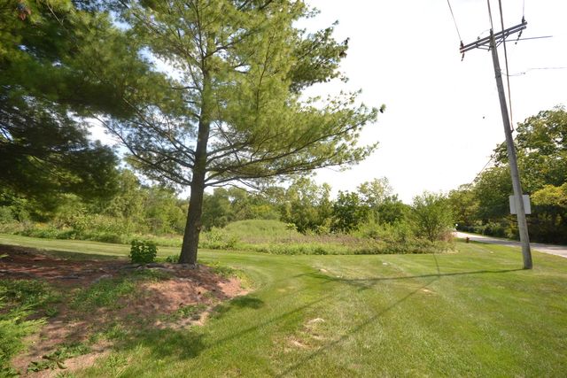 Lot 1 Highland Springs Drive, Elgin, IL 60123