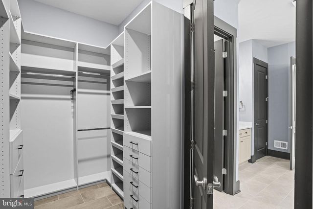 395 QUIET CREEK DR, Gettysburg, PA 17325