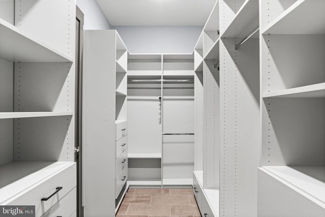 395 QUIET CREEK DR, Gettysburg, PA 17325