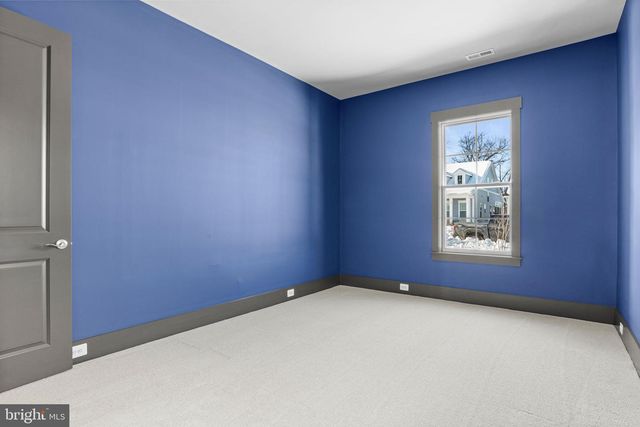 395 QUIET CREEK DR, Gettysburg, PA 17325