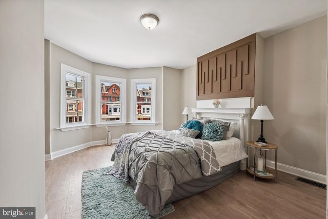 1220 S 52ND ST, Philadelphia, PA 19143