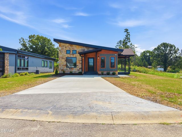 203 Granite Drive, Sevierville, TN 37876