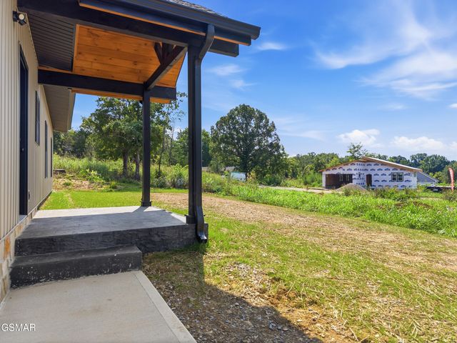 203 Granite Drive, Sevierville, TN 37876
