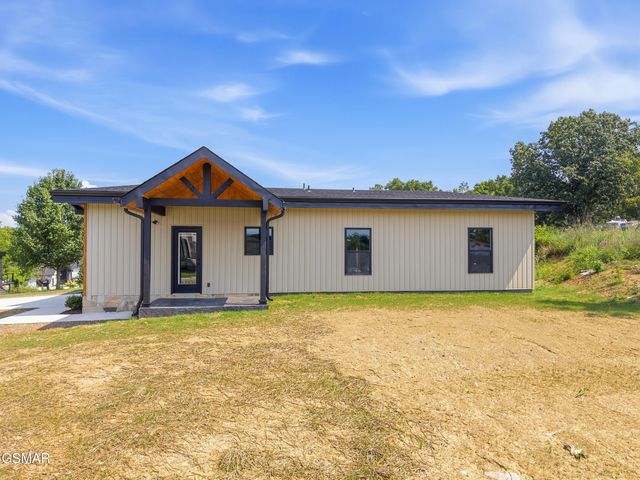 203 Granite Drive, Sevierville, TN 37876