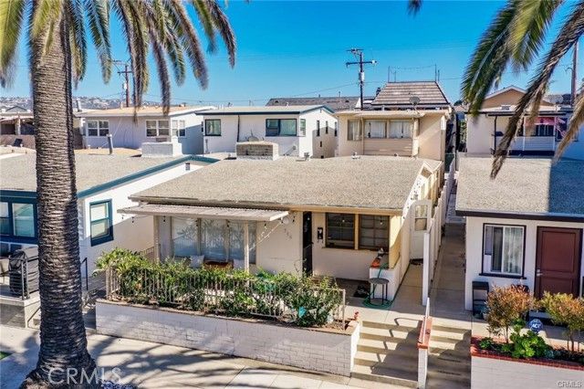 306 Marguerite, Corona Del Mar (newport Beach), CA 92625