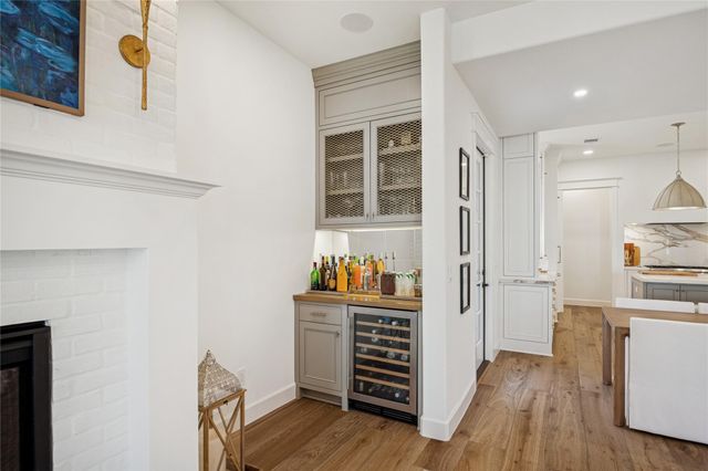 2031 Sheridan Street A, Houston, TX 77030