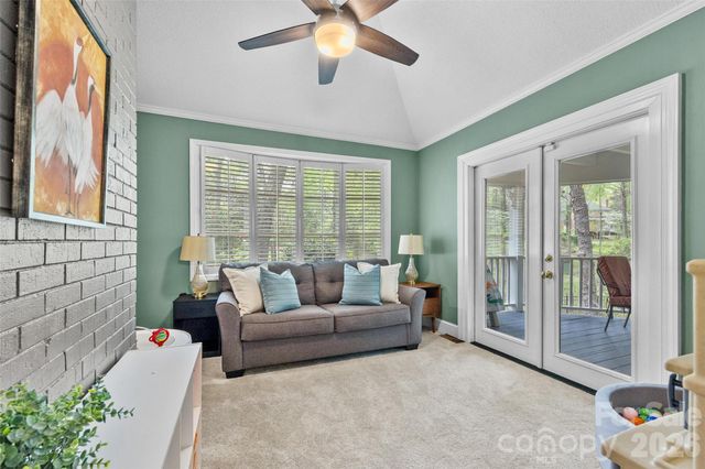 10500 Doylestown Road, Matthews, NC 28105