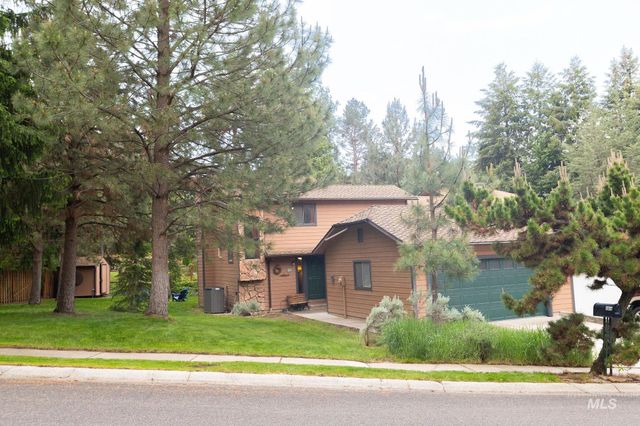 1955 E Parkside Dr, Boise, ID 83712