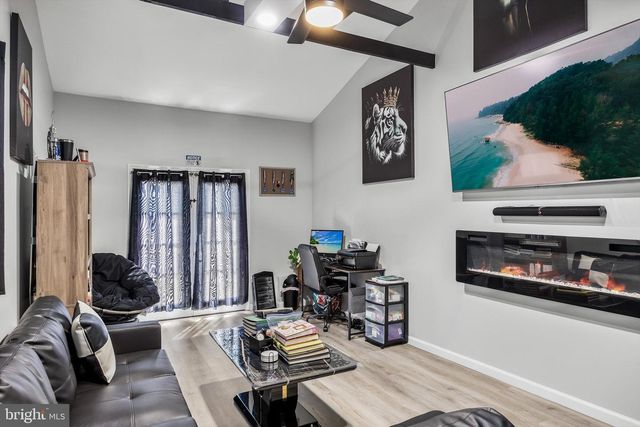 239 BOYER AVE, West Berlin, NJ 08091