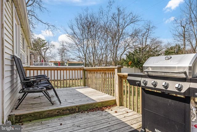 239 BOYER AVE, West Berlin, NJ 08091