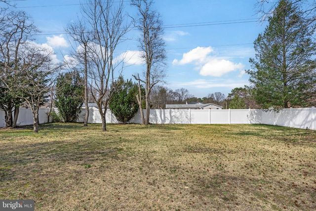 239 BOYER AVE, West Berlin, NJ 08091