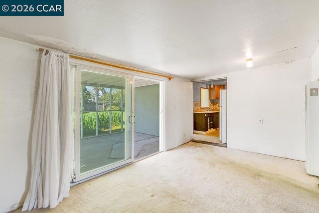 1901 Florence Ln, Concord, CA 94520