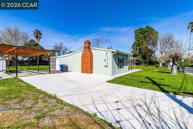 1901 Florence Ln, Concord, CA 94520