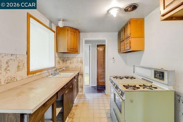 1901 Florence Ln, Concord, CA 94520