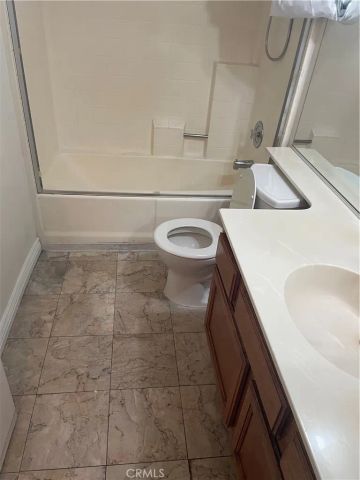 7547 Bellingham, North Hollywood, CA 91605