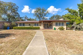 920 N River, Seguin, TX 78155