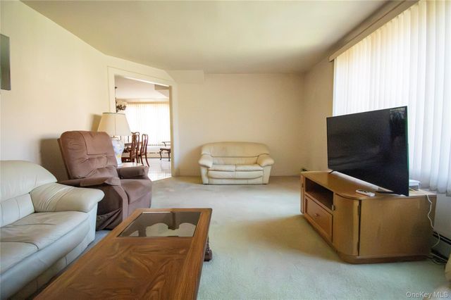 2415 Gale Avenue, Baldwin, NY 11510
